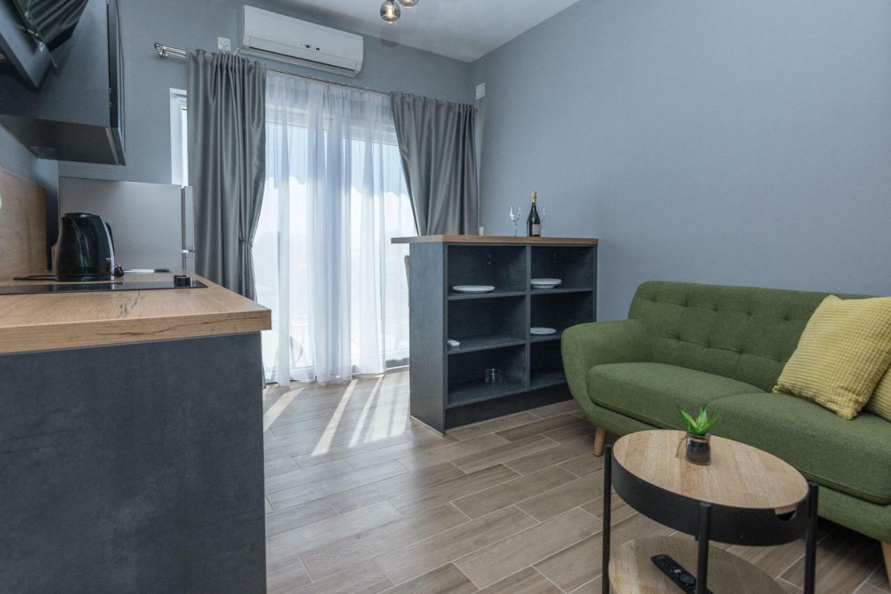 Apartmani Jadranka Starigrad Paklenica Exterior photo